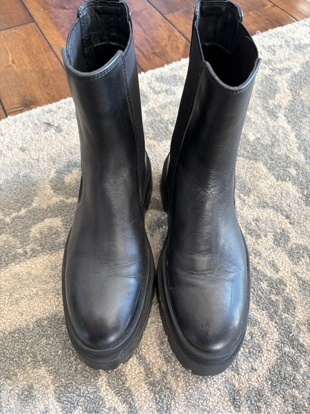 Chunky Zara Size 6 Black Boots